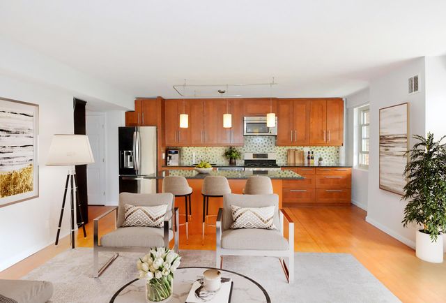 $615,000 | 70 La Salle Street, Unit 7G | Morningside Heights