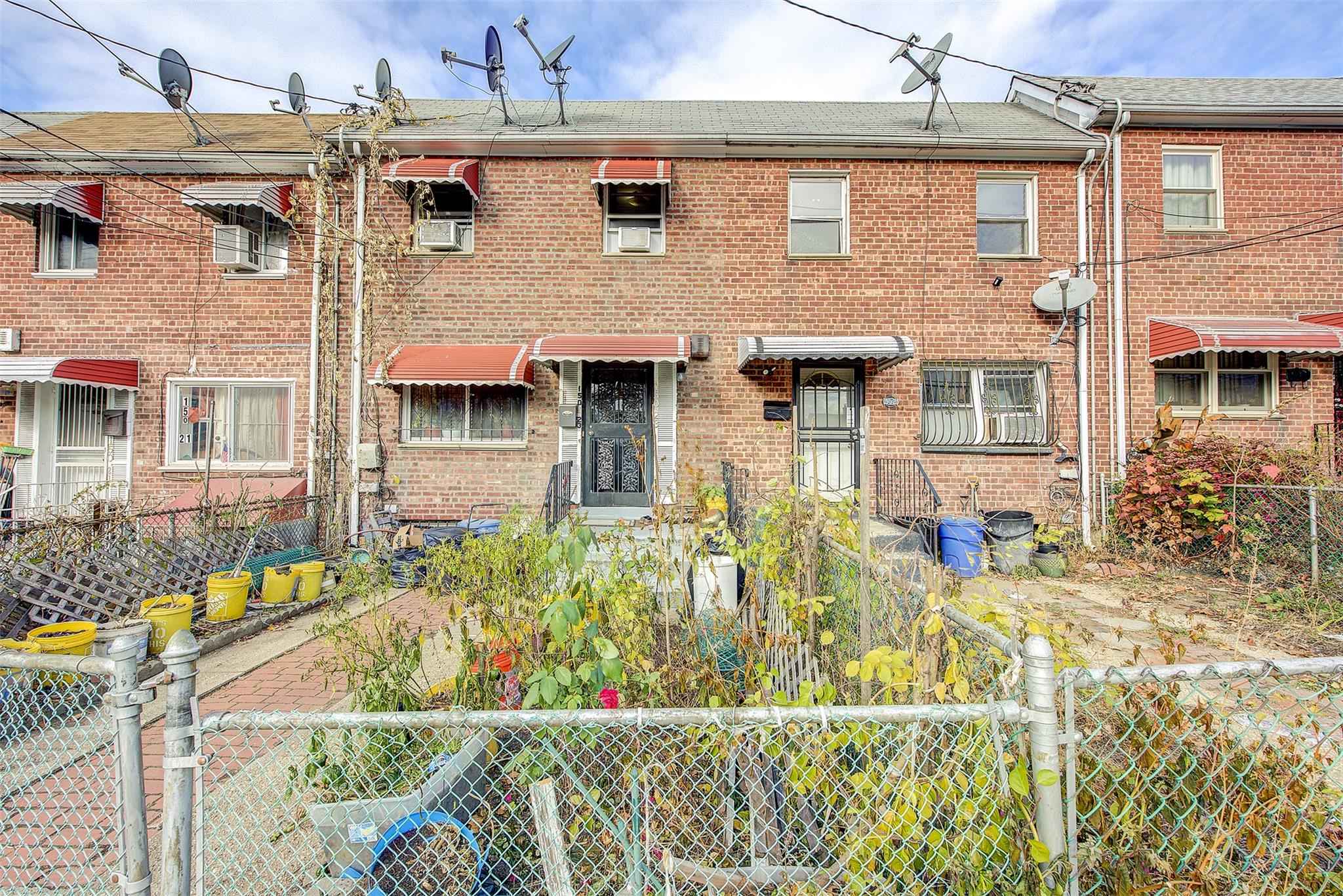 View of townhome / multi-family property