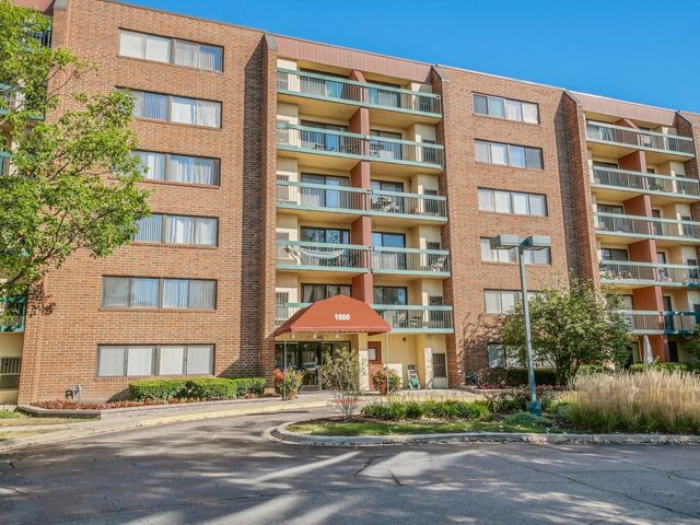 $199,900 | 1800 Huntington Boulevard, Unit 202 | Hoffman Estates