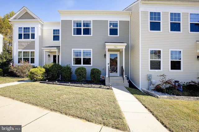 $394,900 | 504 English Oak Lane | Oak Tree Landing