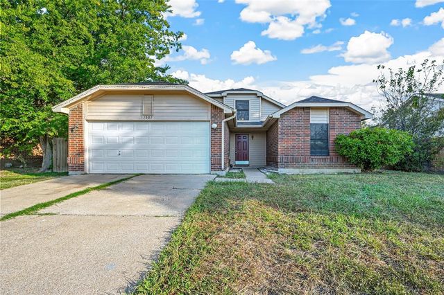 $1,950 | 1501 Rockdale Drive | Oakbrook