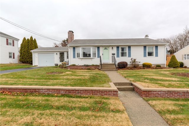 $445,000 | 104 Howland Avenue | Kent Heights