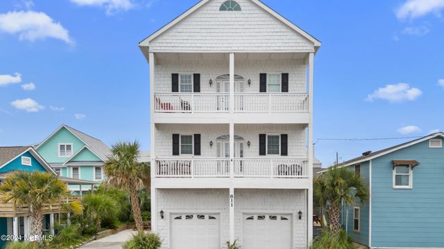 $790,000 | 811 Lake Park Boulevard South | Carolina Beach