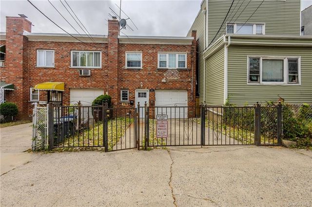 $799,000 | 848 East 231st Street | Wakefield