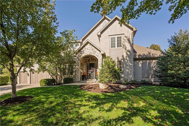 $1,150,000 | 3720 West 141st Street | Shawnee Mission