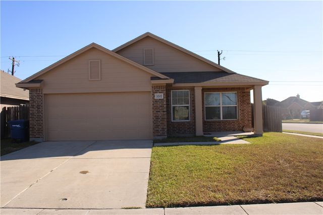 $1,750 | 3202 Shallow Creek Drive | Northwest Corpus Christi