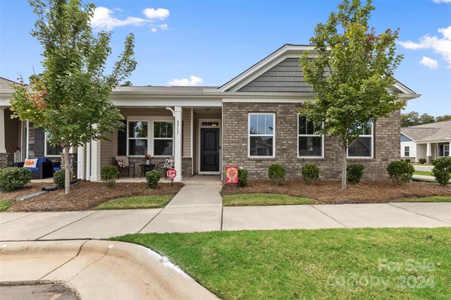 $400,000 | 8917 Brakeman Drive | Waxhaw