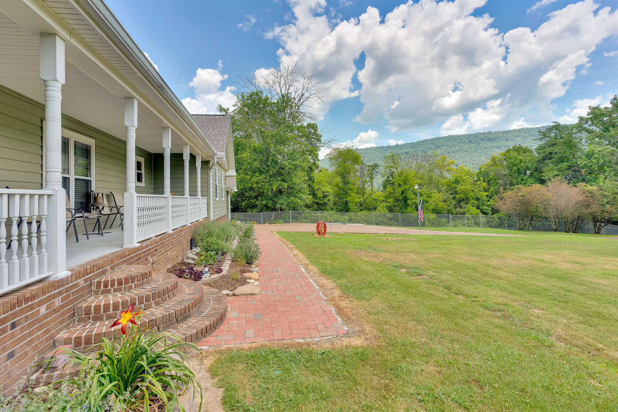 231-Mountain-View-Rd-MLS-Photos-19