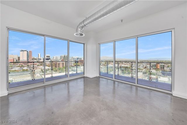 $559,999 | 200 Hoover Avenue, Unit 909 | Arts District