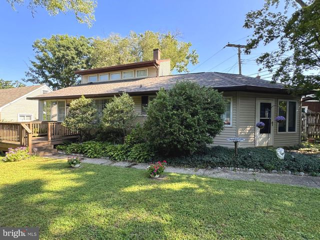 $299,900 | 3010 1st Avenue | Carney