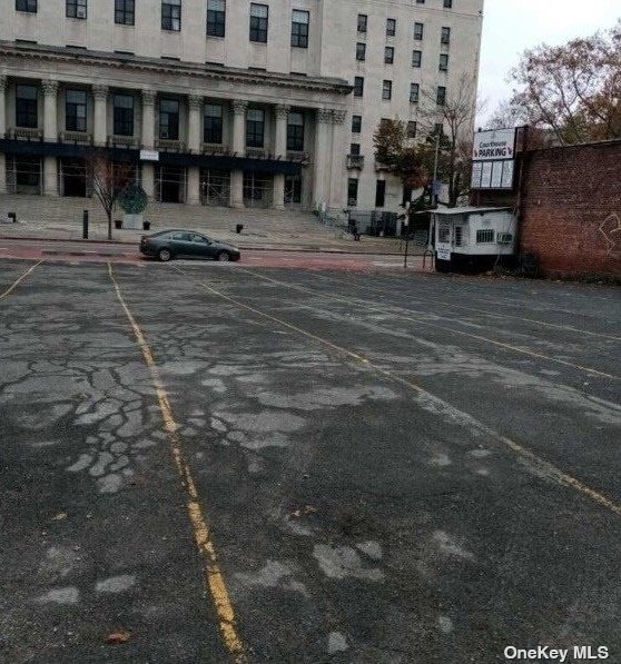 a car parked in front of a building