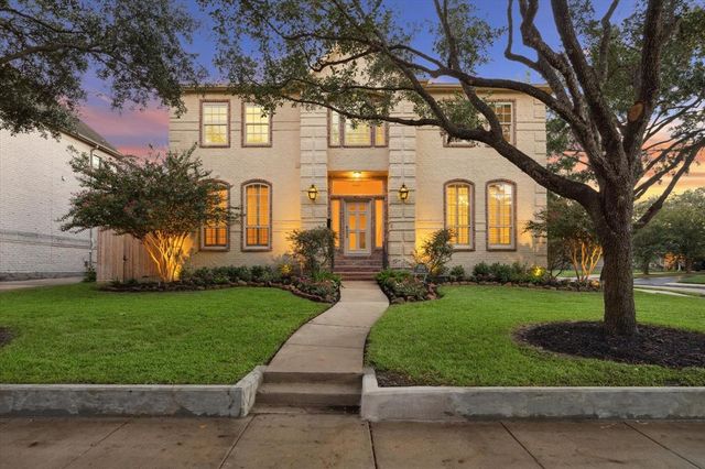 $1,399,900 | 3535 Durness Way | Braeswood Place