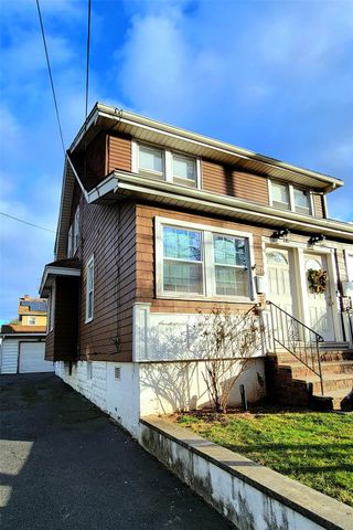 $2,800 | 361 Cheves Avenue | Westerleigh