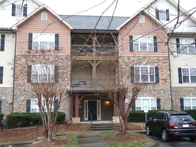 $1,285 | 4762 Tatton Park Circle, Unit 2B | Winston-Salem