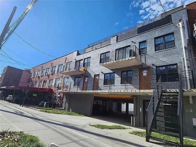 $485,000 | 2350 West 11th Street, Unit 303 | Gravesend