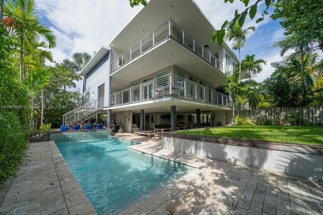 $15,850 | 701 Fernwood Road, Unit A | Key Biscayne