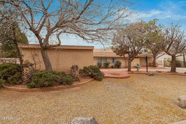 $557,000 | 1617 Tommy Aaron Drive | Vista Hills