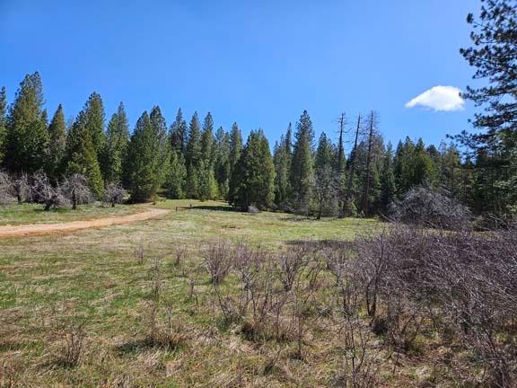 a view of outdoor space with mountain view