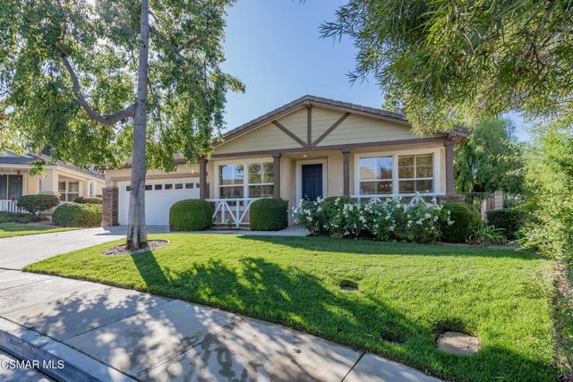 $949,000 | 911 Red Pine Drive | Central Simi Valley