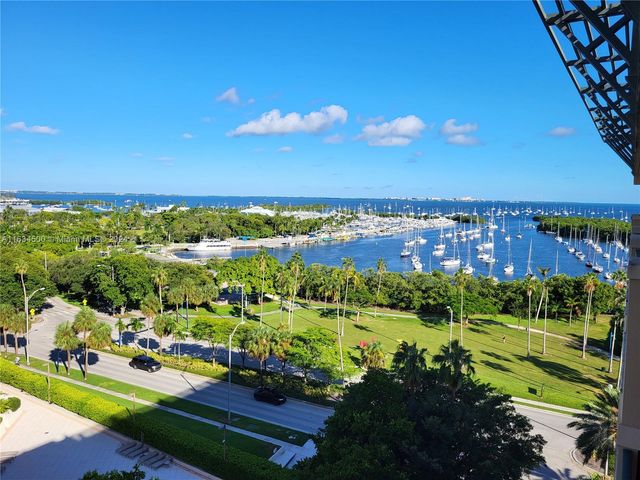 $3,995 | 2951 South Bayshore Drive, Unit 1109 | The Grove