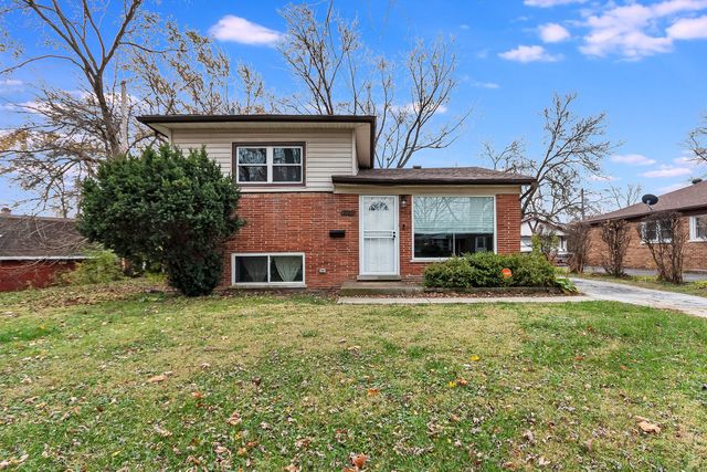 $224,900 | 2725 Tennyson Place | Hazel Crest