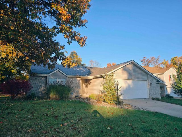 $1,900 | 235 Spring Forest Court | Southwest Fort Wayne