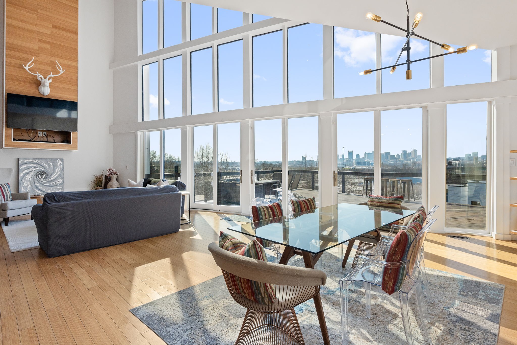 a living room filled with furniture