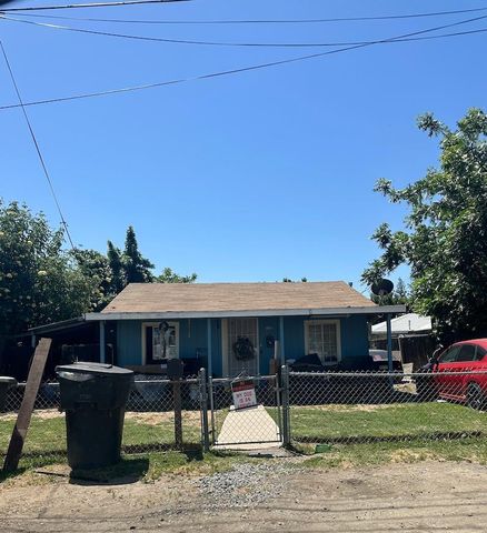 $499,999 | 1087 West Belleview Avenue | Porterville