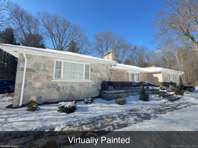 $899,000 | 25 Deerfield Drive | Easton