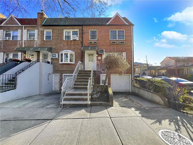 $938,888 | 3644 Shore Parkway | Sheepshead Bay