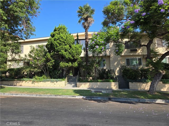 $3,100 | 5025 West Maplewood Avenue, Unit 4 | Hancock Park-Wilshire