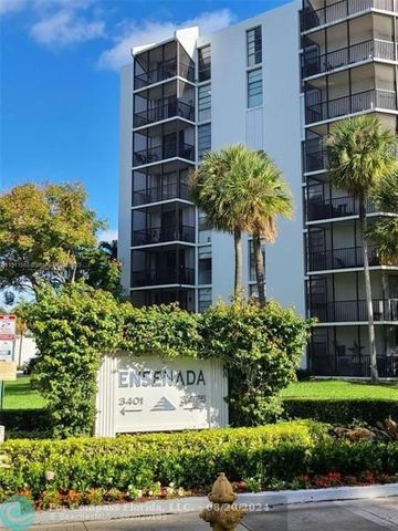 $290,000 | 3475 North Country Club Drive, Unit 501 | Aventura