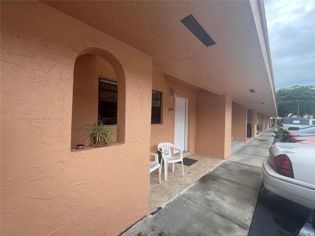 $375,000 | 2224 West 53rd Place, Unit 2224 | Hialeah