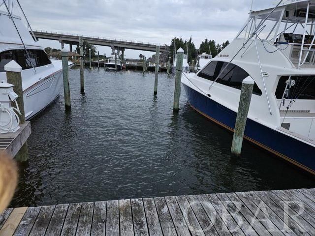 $250,000 | 150 Pirates Way | Manteo