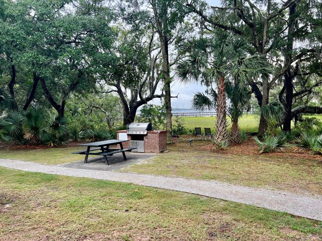 $2,900 | 130 River Landing Drive, Unit 4202 | Charleston