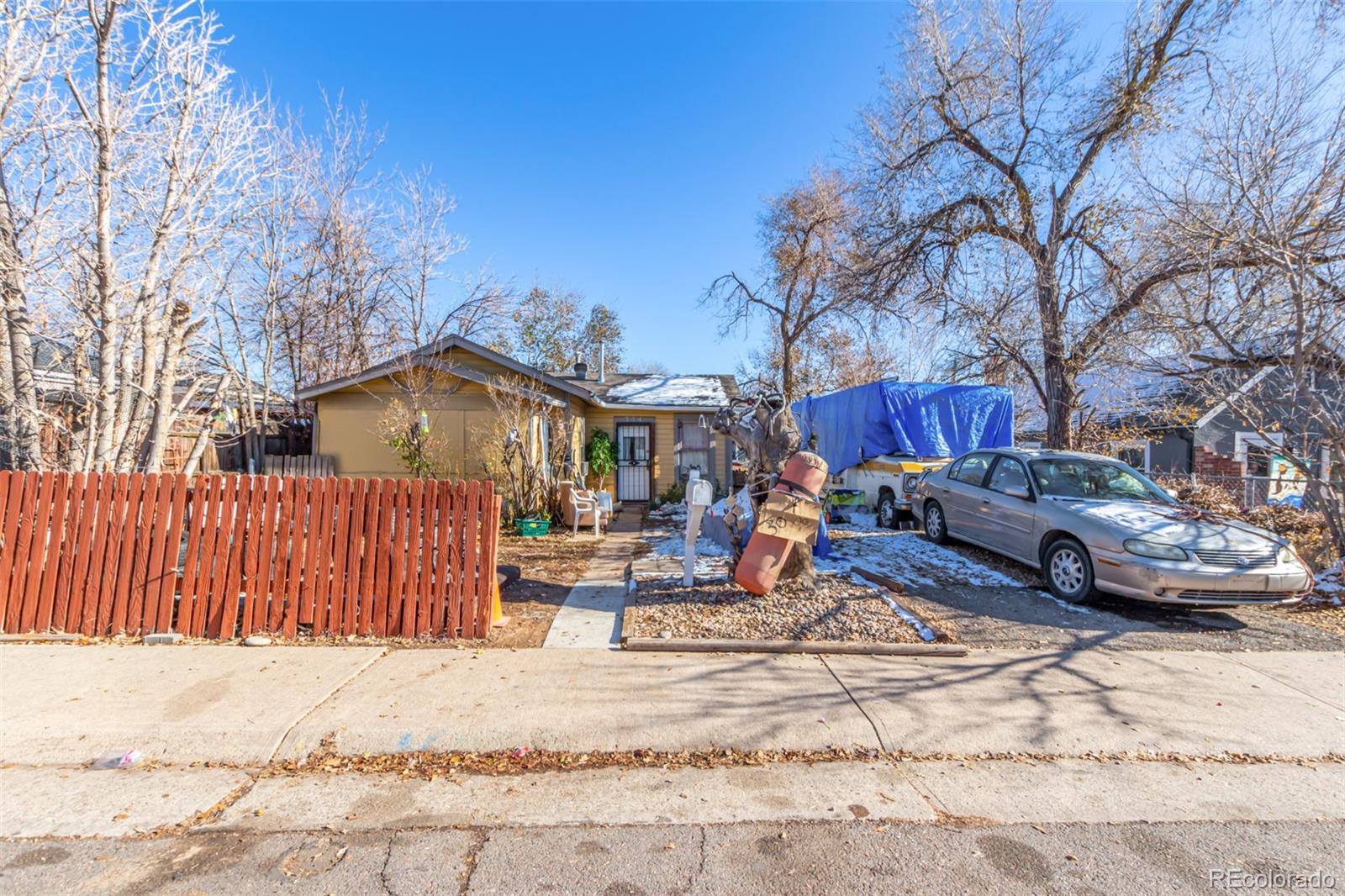 a view of outdoor space yard and patio