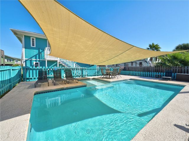 $725,000 | 407 West Farley | Port Aransas