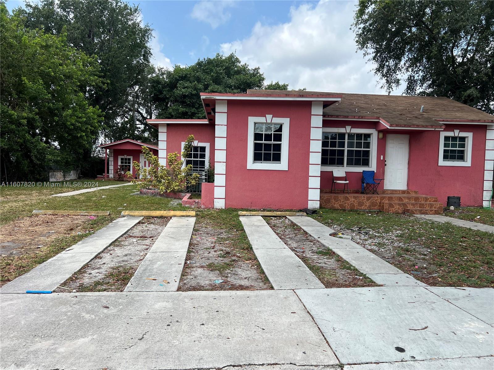 front view of house with a yard