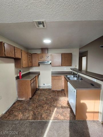 $1,300 | 4646 Tracylynn Lane, Unit D | Village at Karen