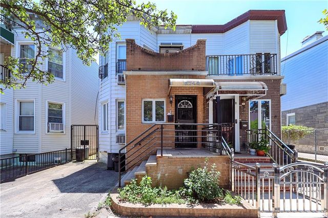 $1,290,000 | 1744 70th Street | Bensonhurst