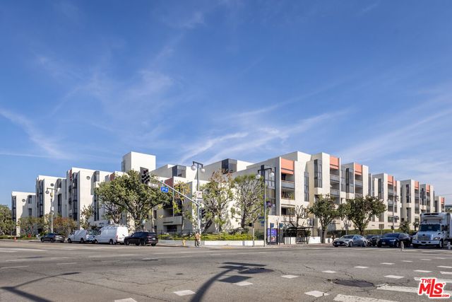 $650,000 | 222 South Central Avenue, Unit 311 | Downtown Los Angeles