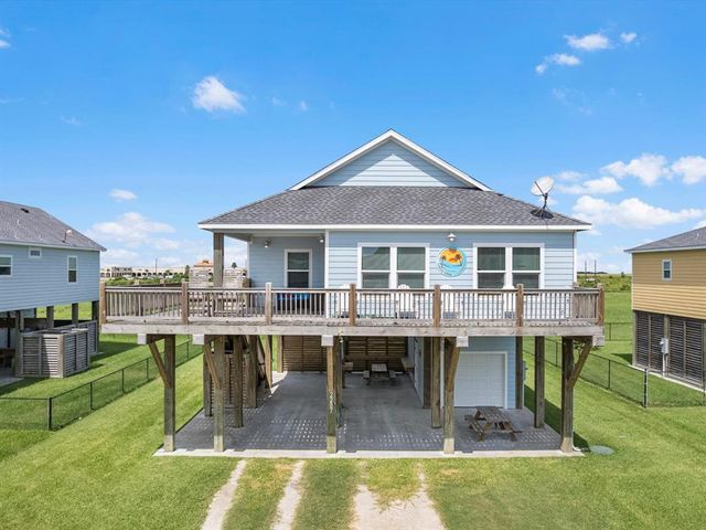 $409,990 | 2287 Lobster Crystal Beach | Crystal Beach