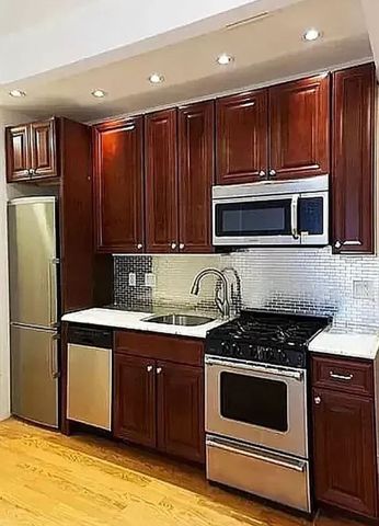 $3,750 | 749 9th Avenue, Unit 304 | Hell's Kitchen