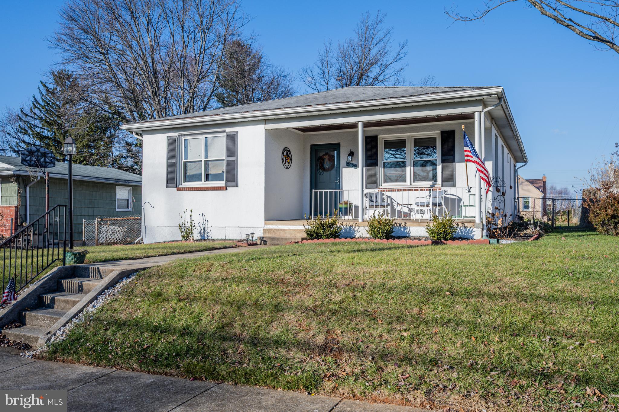 a front view of house with yard