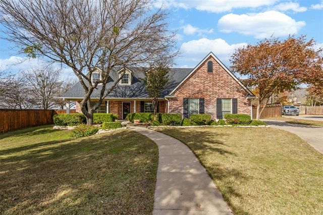 $649,000 | 88 Bluff View Drive | Aledo