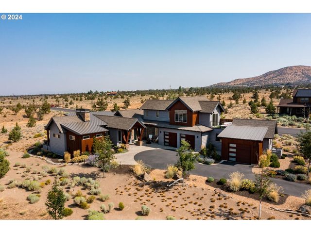 $1,560,000 | 15221 Southwest Mecate Lane