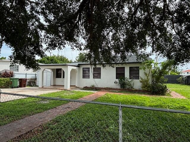 $769,990 | 602 East 50th Street | Hialeah