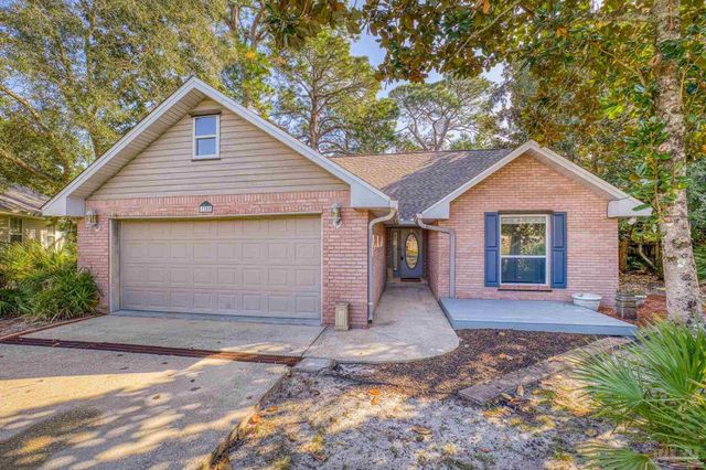 $359,000 | 1780 Ivalea Circle | Navarre