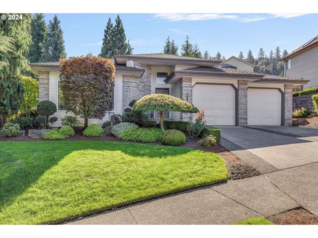 $749,000 | 1346 Southeast 26th Drive | Gresham Butte