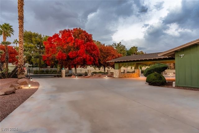 $1,599,000 | 2727 Alta Drive | Pinto Palomino